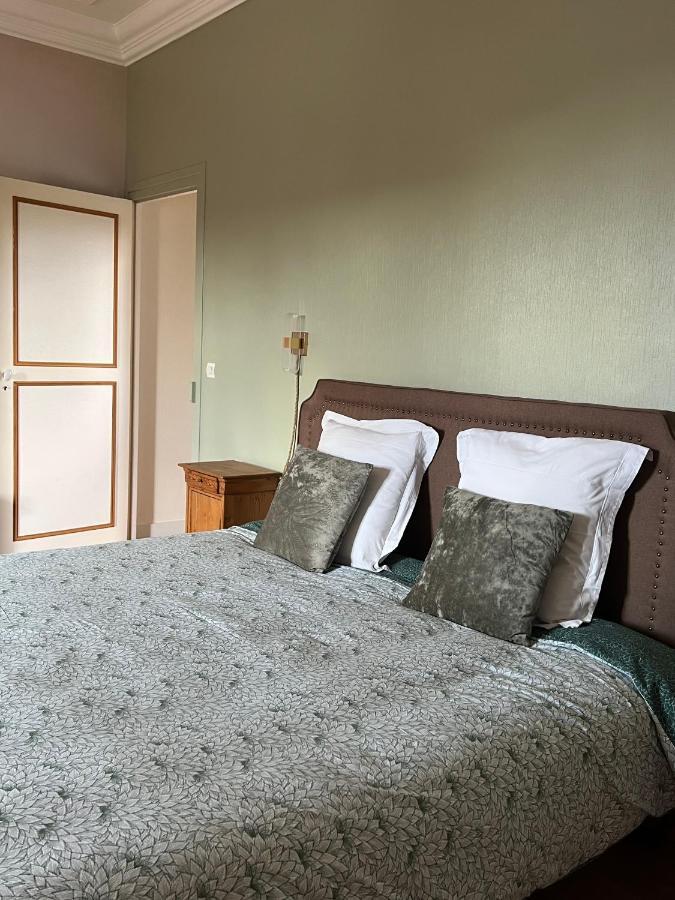 Les Chambres D'Omaha Beach Etablissement Avec Deux Chambres D'Hotes, Petit-Dejeuner Compris Fait-Maison Et Produits Locaux เวียร์วิลล์ ซัวร์ แมร์ ภายนอก รูปภาพ