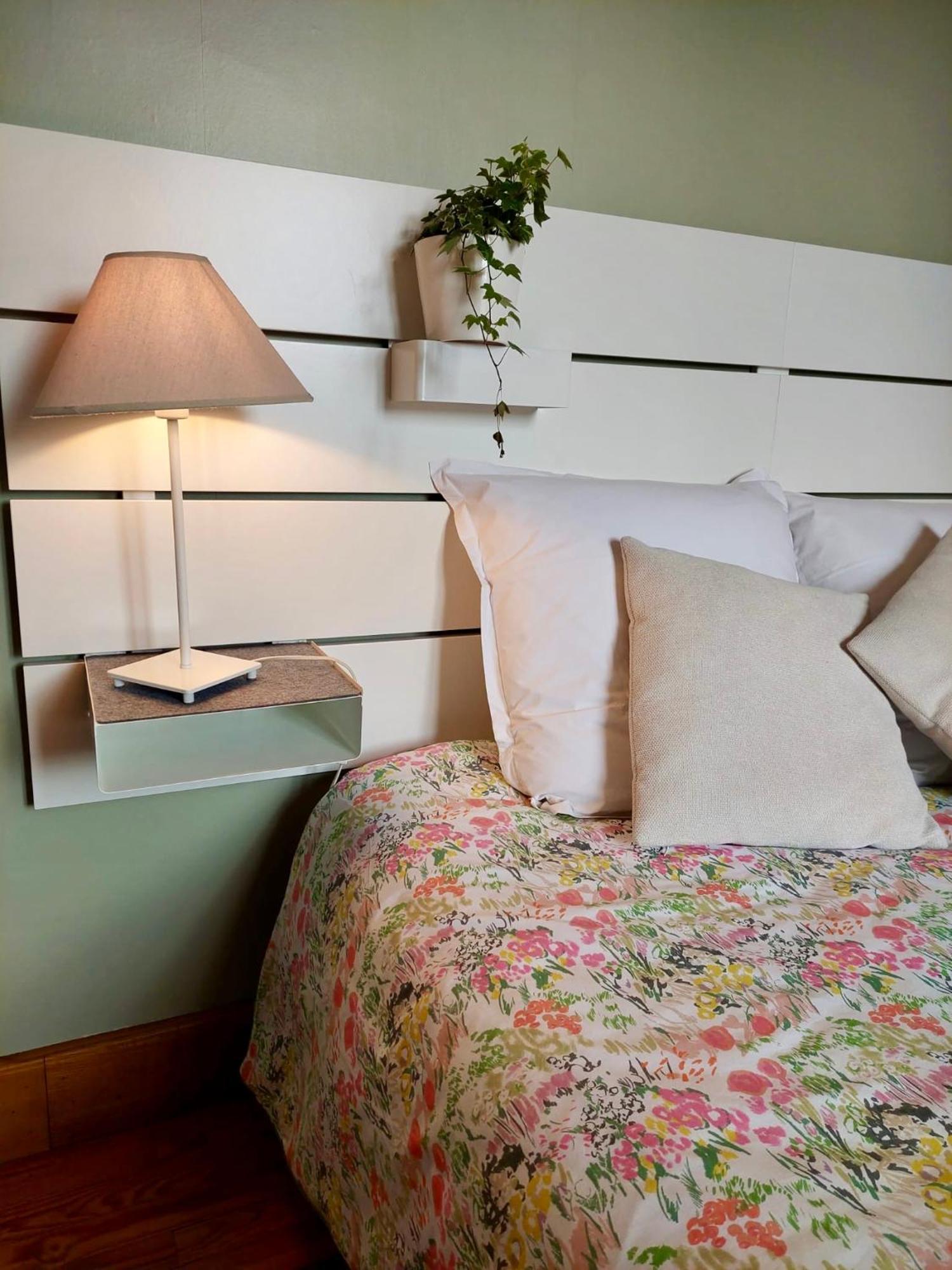 Les Chambres D'Omaha Beach Etablissement Avec Deux Chambres D'Hotes, Petit-Dejeuner Compris Fait-Maison Et Produits Locaux เวียร์วิลล์ ซัวร์ แมร์ ภายนอก รูปภาพ