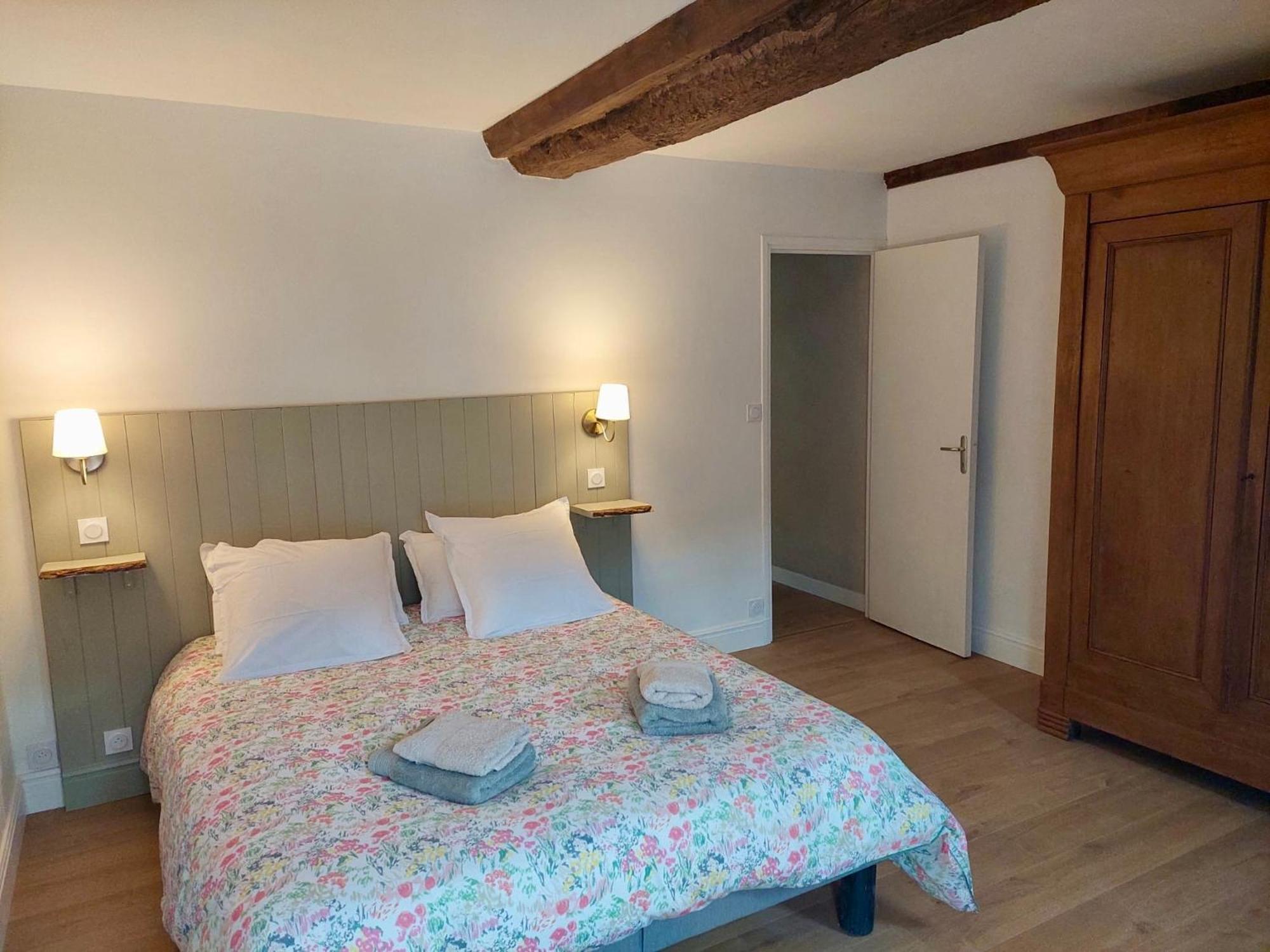 Les Chambres D'Omaha Beach Etablissement Avec Deux Chambres D'Hotes, Petit-Dejeuner Compris Fait-Maison Et Produits Locaux เวียร์วิลล์ ซัวร์ แมร์ ภายนอก รูปภาพ